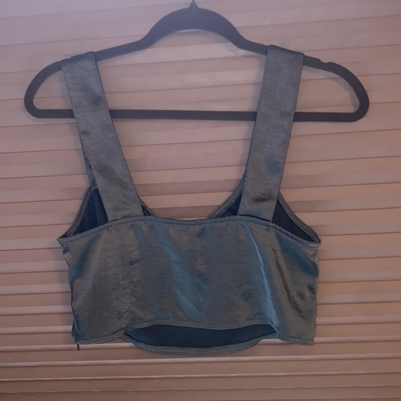 Motel Rocks Going Out Tops - Picture 8 of 8